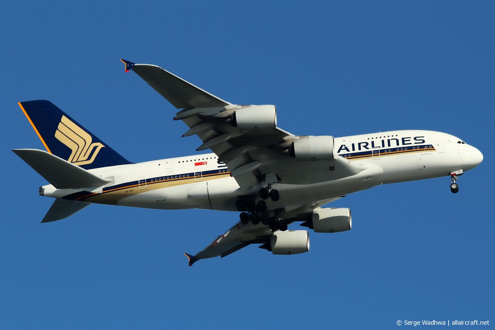 9V-SKI · Airbus A380-841 · (SYD / YSSY)