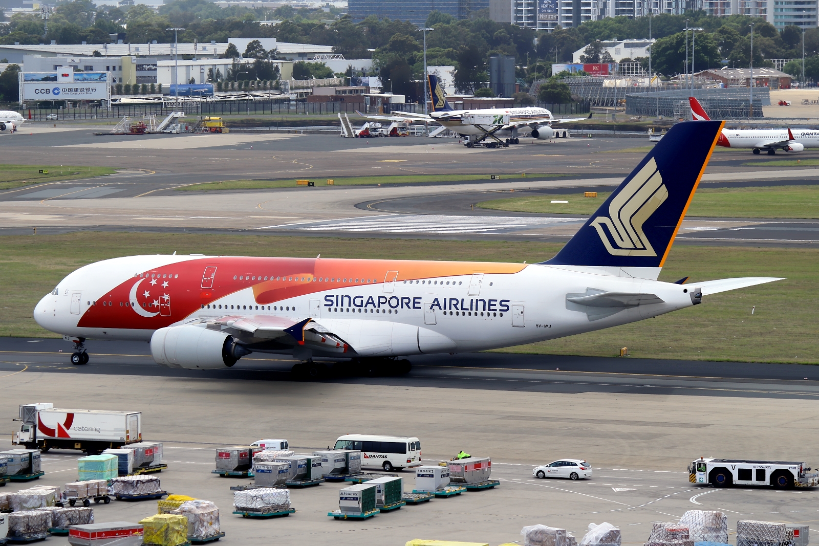 9V-SKJ · Airbus A380-841 · (SYD / YSSY)