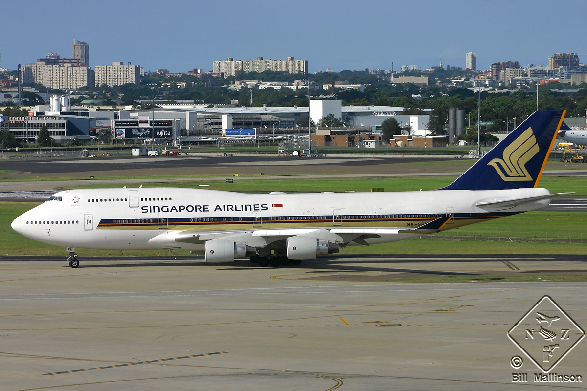 9V-SPM · Boeing 747-412 · (SYD / YSSY)