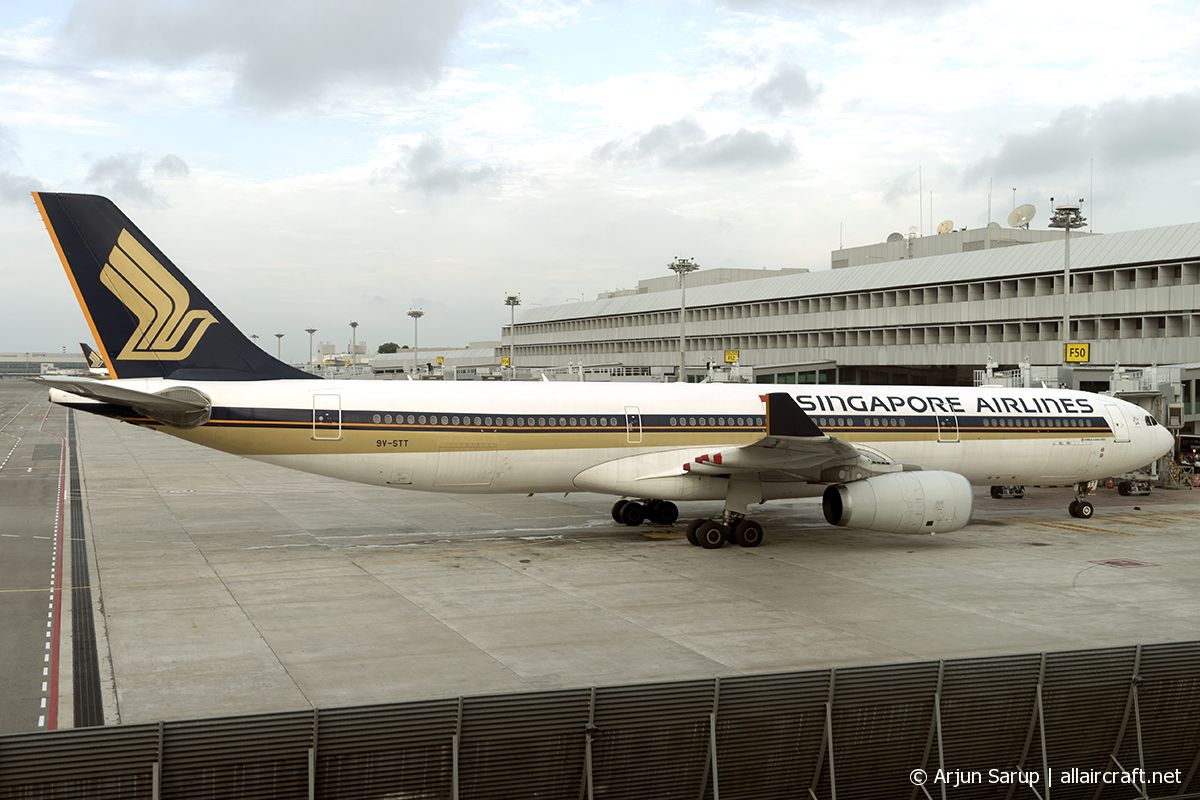 9V-STT (1382) 2013 Airbus A330-343