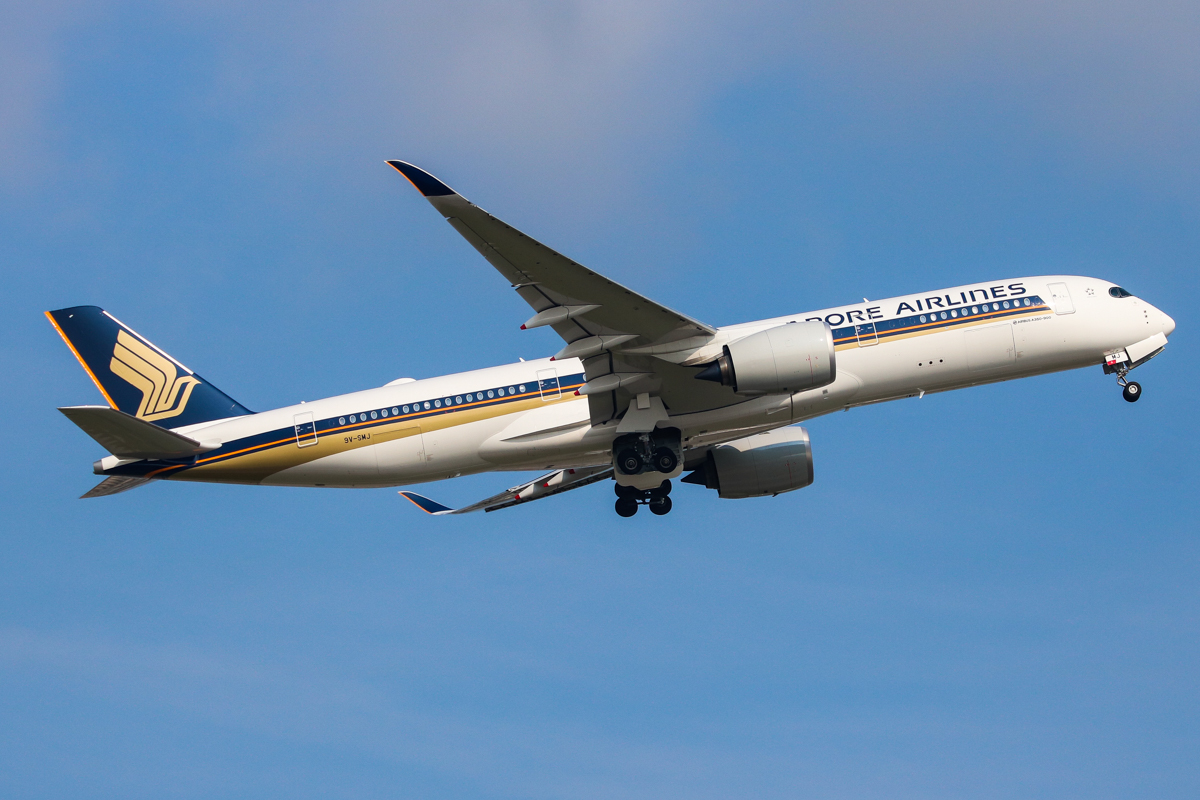 9V-SMJ · Airbus A350-941 · (SIN / WSSS)
