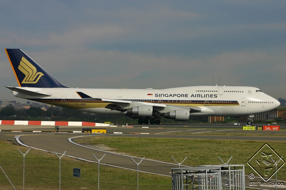 9V-SPD · Boeing 747-412 · (SYD / YSSY)