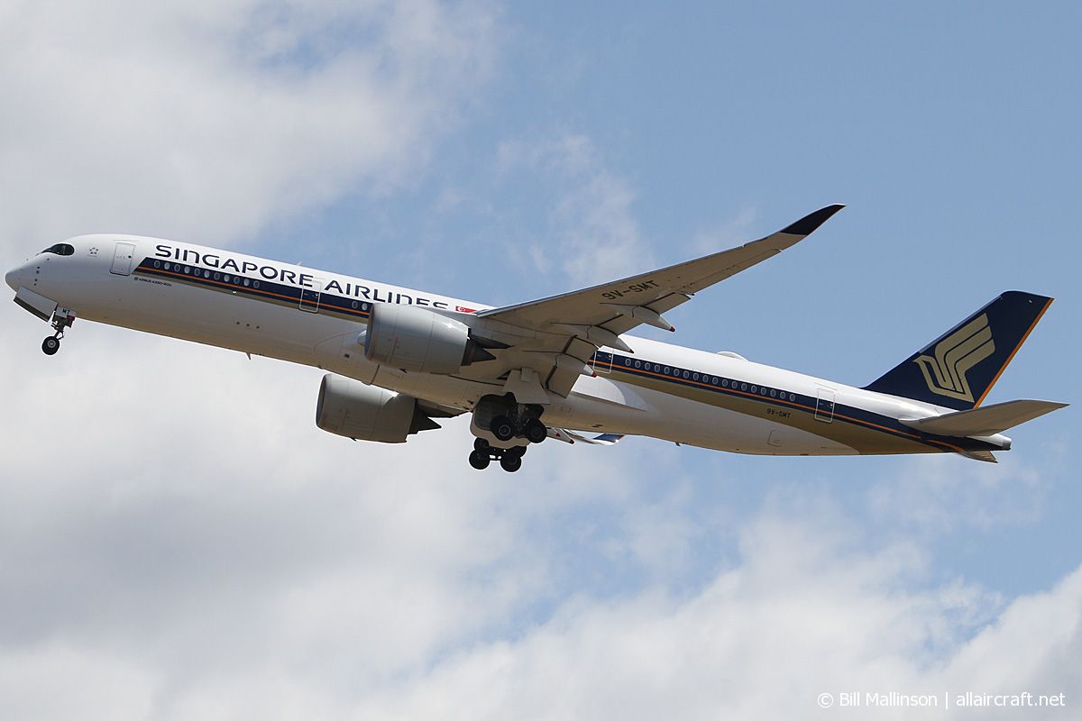 9V-SMT (170) 2017 Airbus A350-941