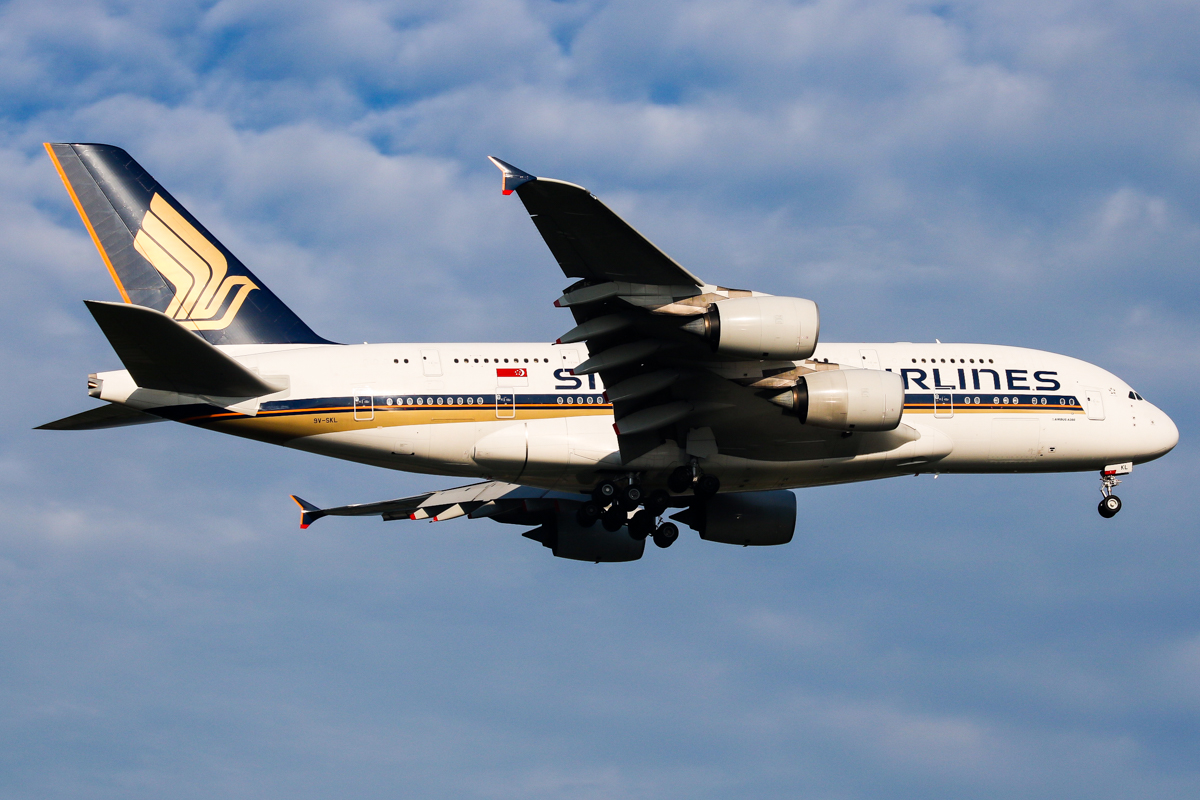 9V-SKL (058) 2010 Airbus A380-841