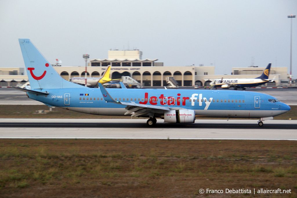 OO-VAS · Boeing 737-86Q(WL) · (MLA / LMML)