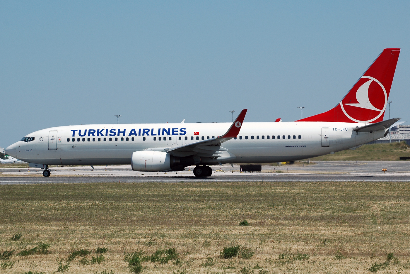 TC-JFU · Boeing 737-8F2(WL) · (LIS / LPPT)