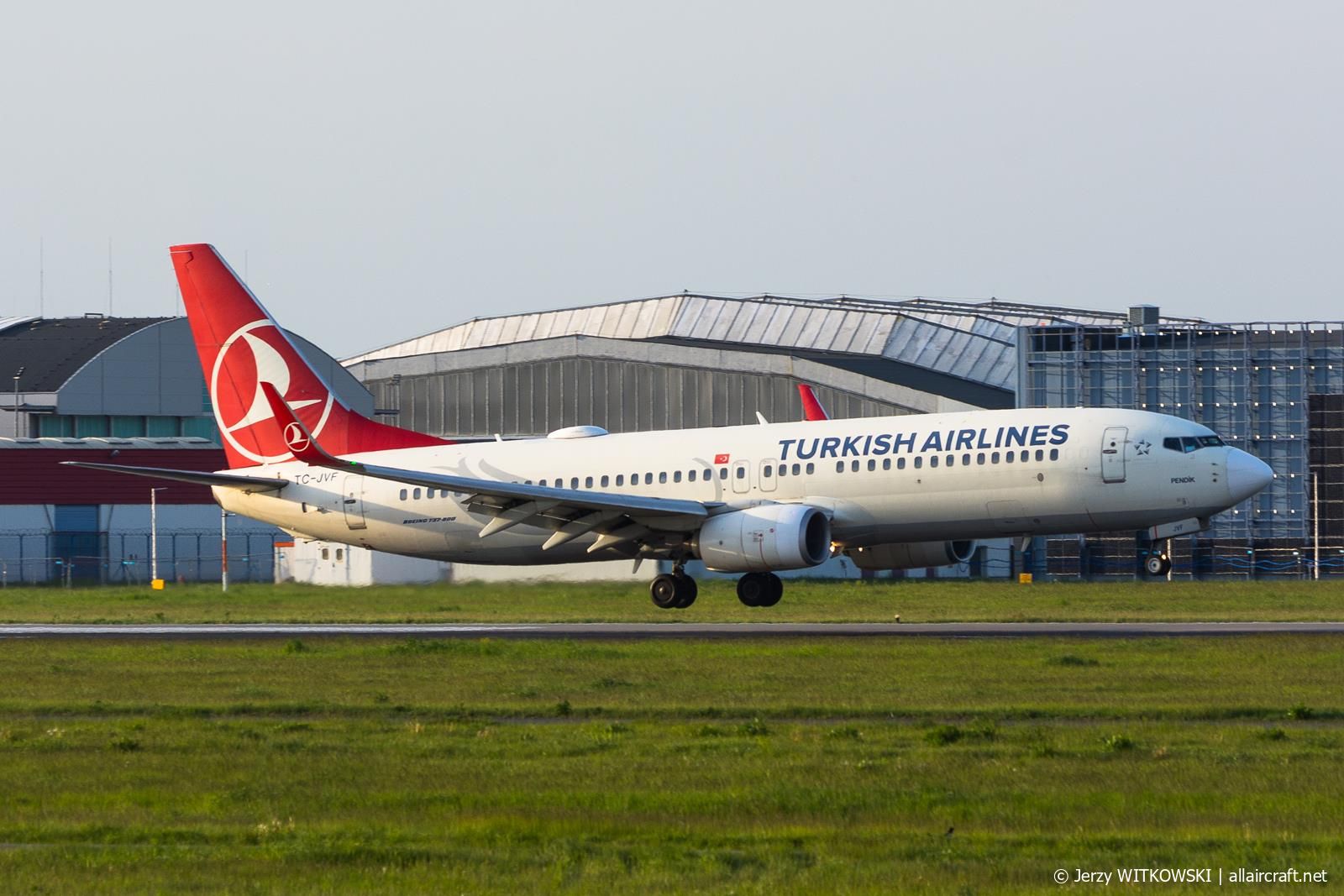 TC-JVF · Boeing 737-8F2(WL) · (WAW / EPWA)