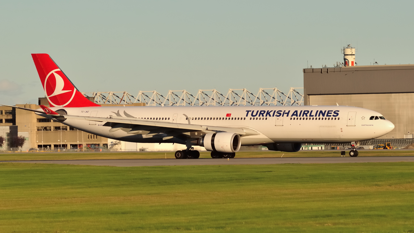 TC-JNZ, (cn 1487), Airbus A330-303
