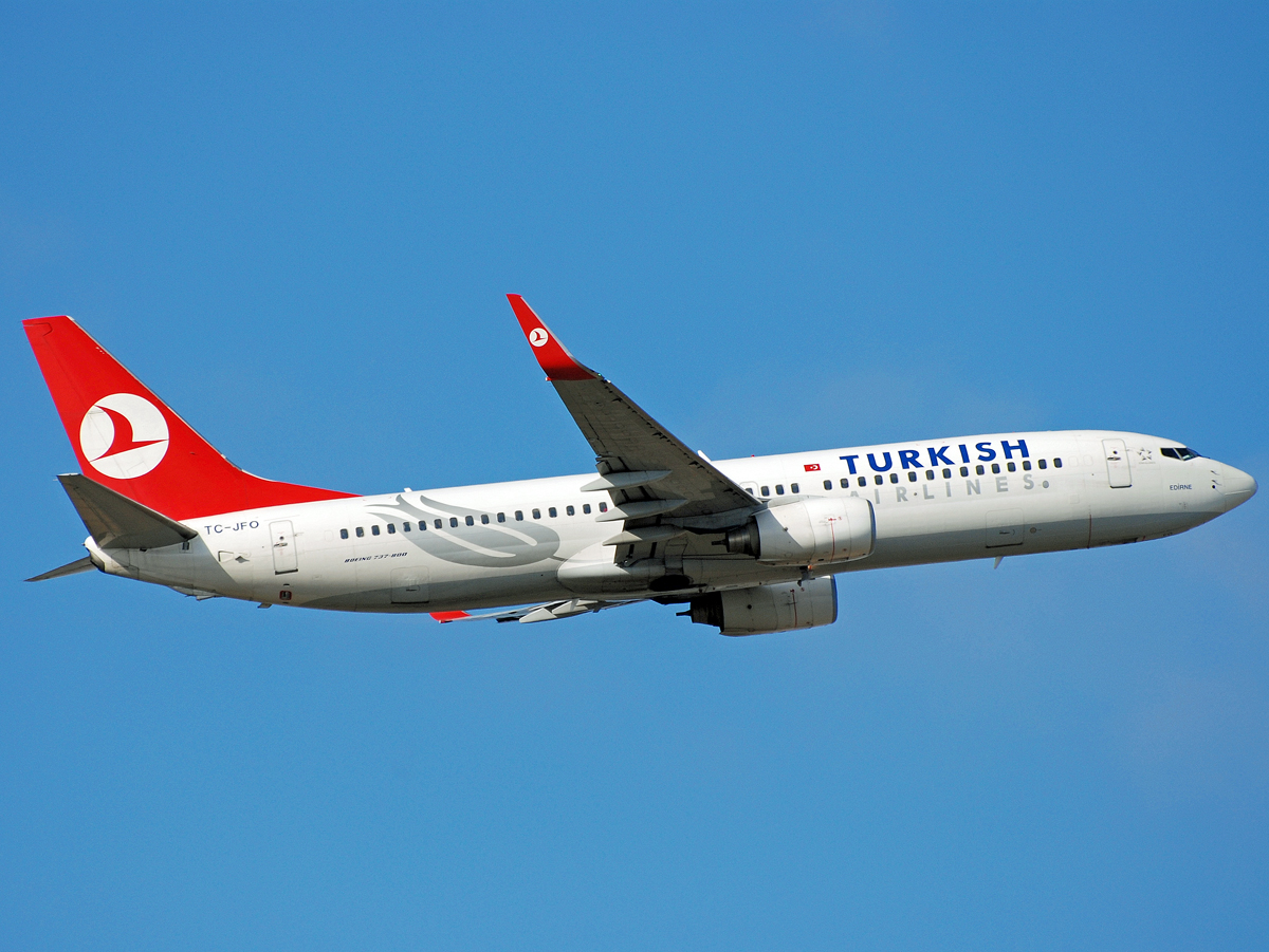 TC-JFO (29777) 1999 Boeing 737-8F2(WL)