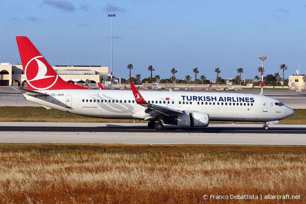 TC-JHR · Boeing 737-8F2(WL) · (MLA / LMML)