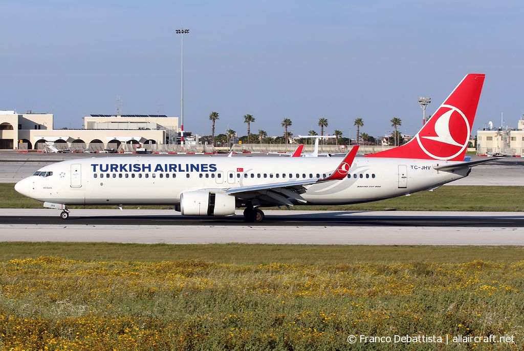 TC-JHV · Boeing 737-8F2(WL) · (MLA / LMML)