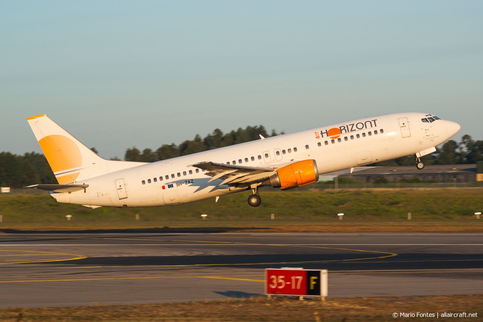 9H-ZAZ (25349) 1991 Boeing 737-436