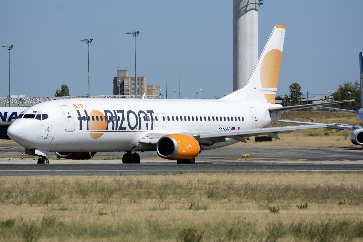 9H-ZAZ · Boeing 737-436 · (LIS / LPPT)