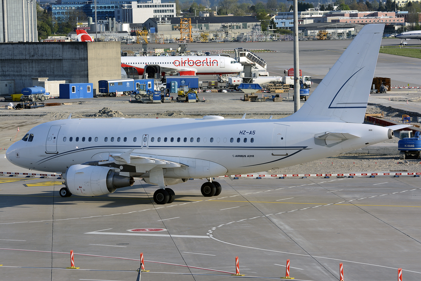 HZ-A5 (2910) 2006 Airbus A318-112 ACJ Elite