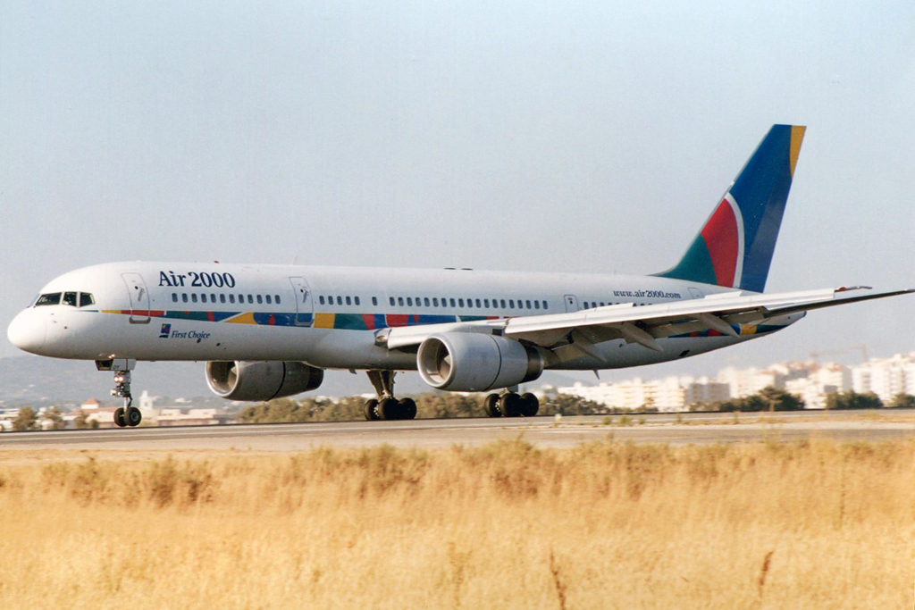 G-OOOY · Boeing 757-28A · (FAO / LPFR)