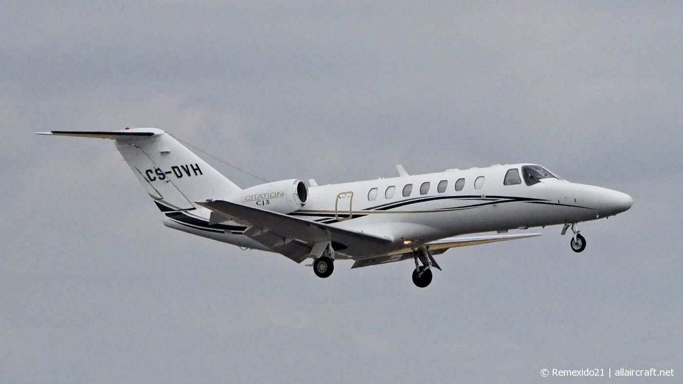 CS-DVH · Cessna 525B CitationJet CJ3 · (FAO / LPFR)