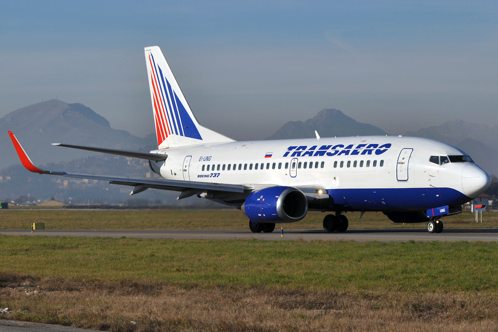 EI-UNG (28915) 1998 Boeing 737-524(WL)