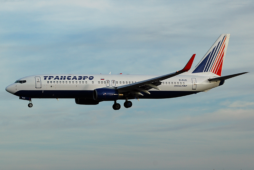EI-RUD · Boeing 737-86R · (LIS/ LPPT)