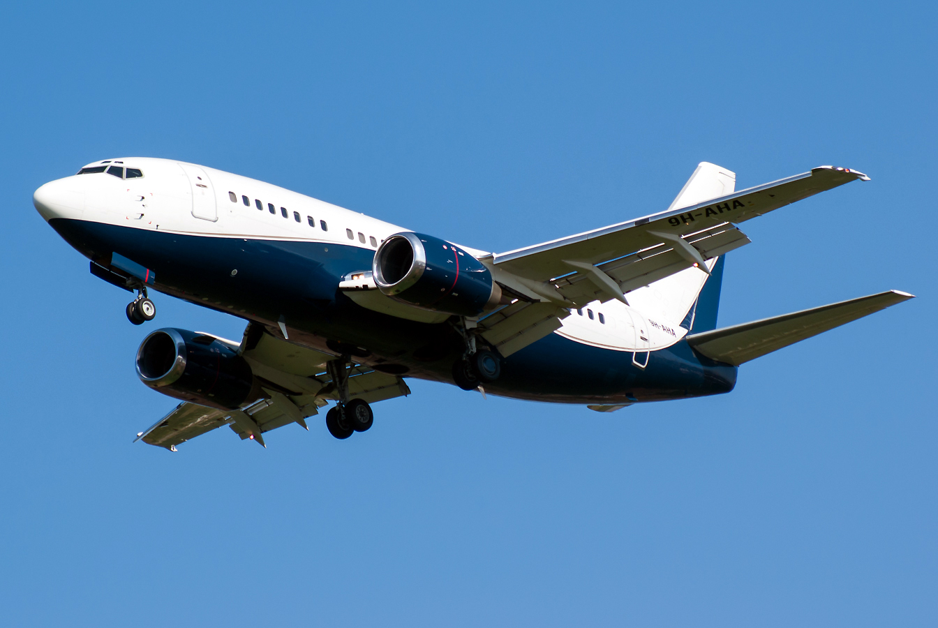 9H-AHA (24647) 1991 Boeing 737-505
