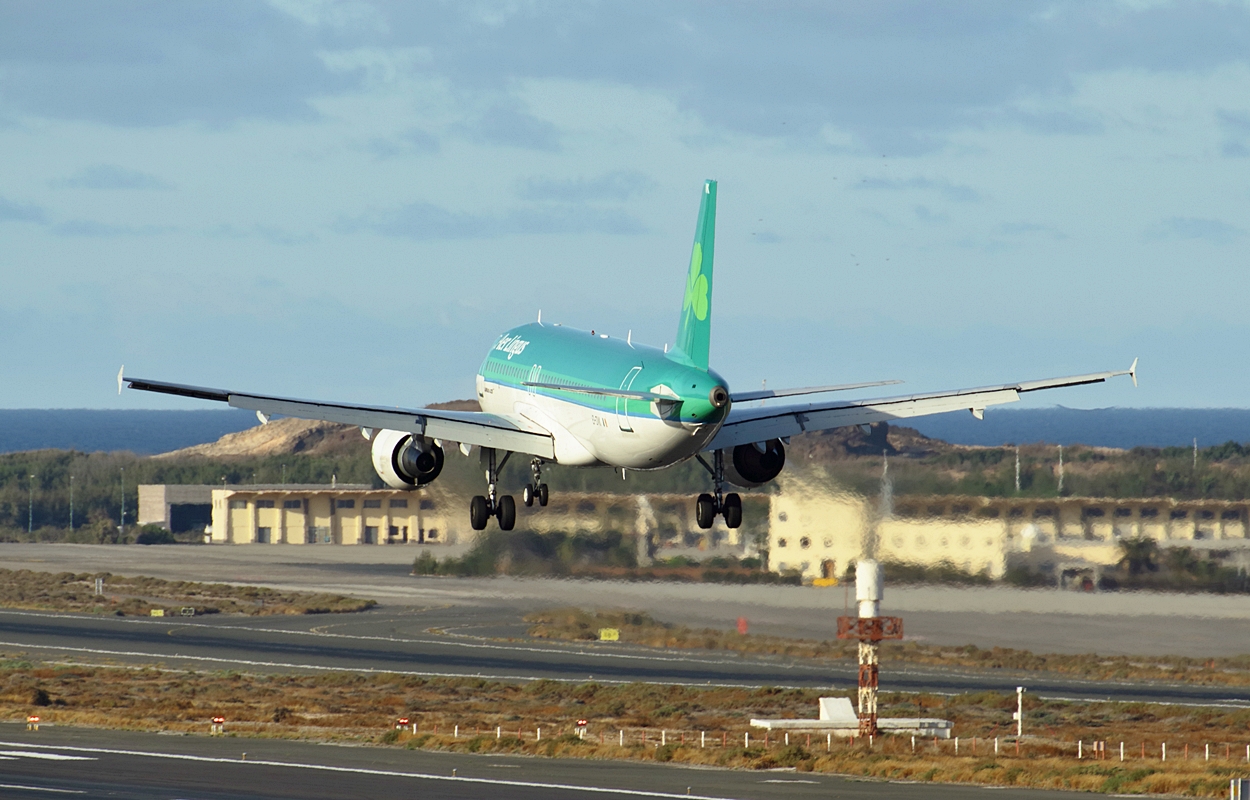 EI-DVN · Airbus A320-214 · (LPA / GCLP)