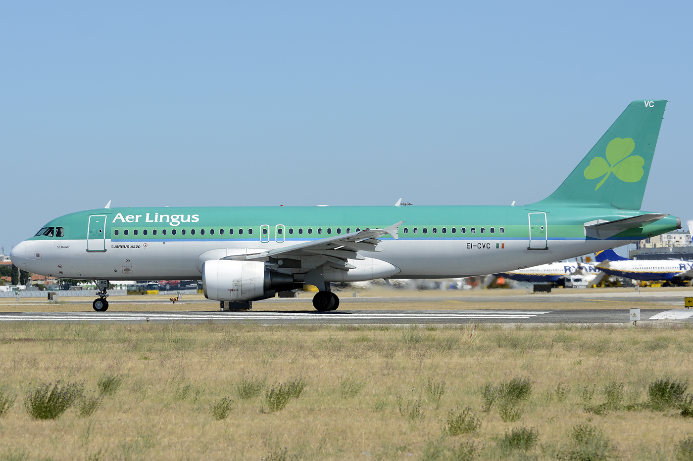 EI-CVC (1443) 2001 Airbus A320-214
