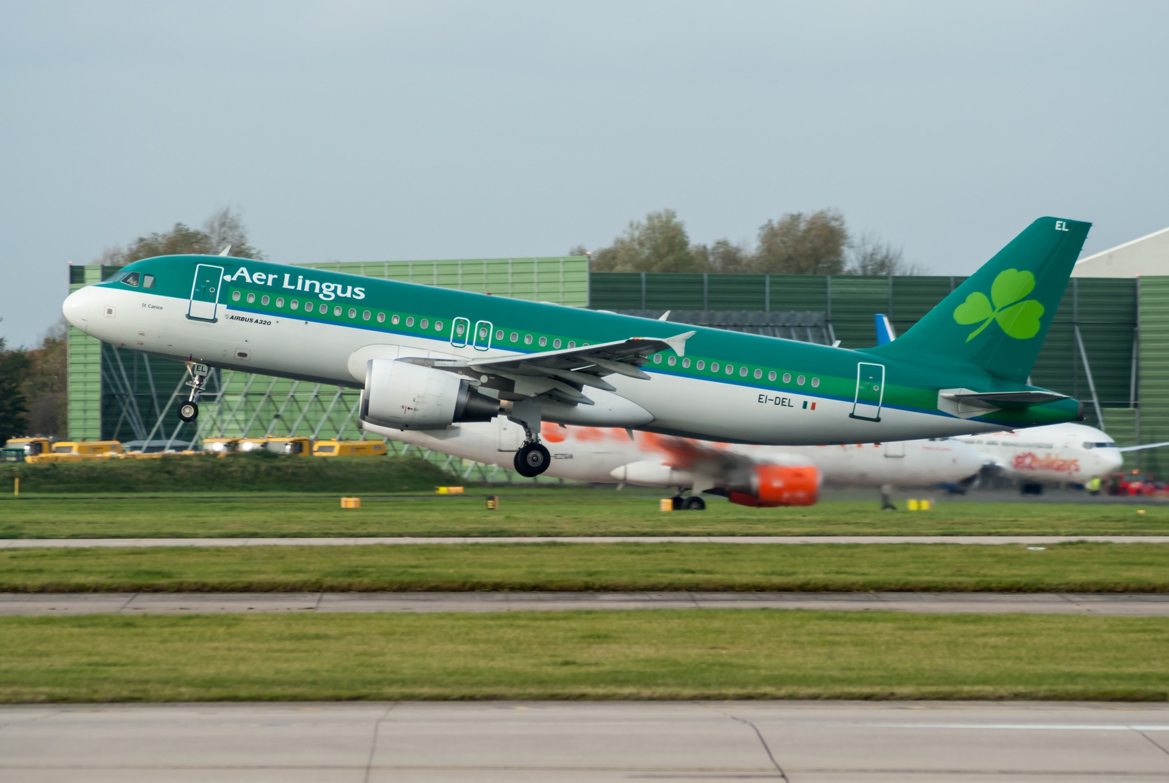 EI-DEL · Airbus A320-214 · (MAN / EGCC)