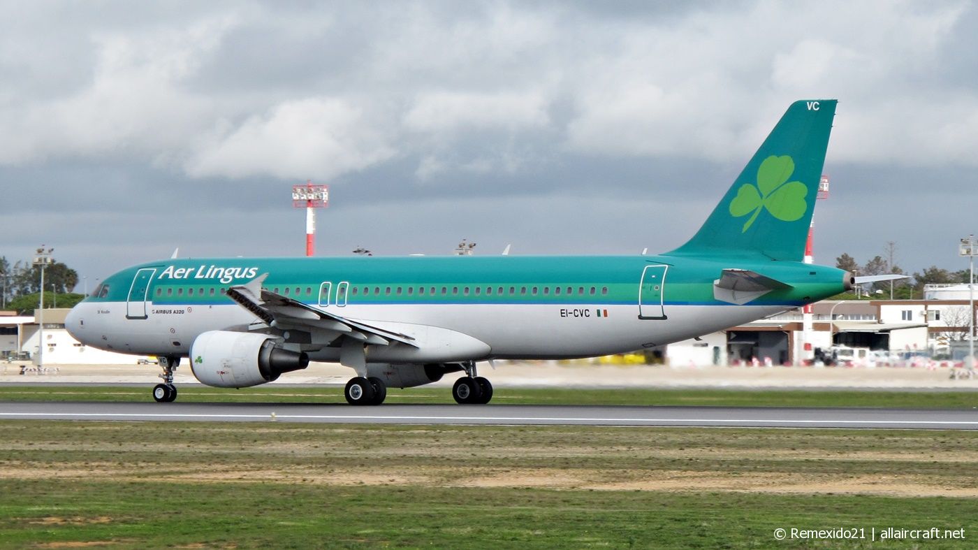 EI-CVC (1443) 2001 Airbus A320-214