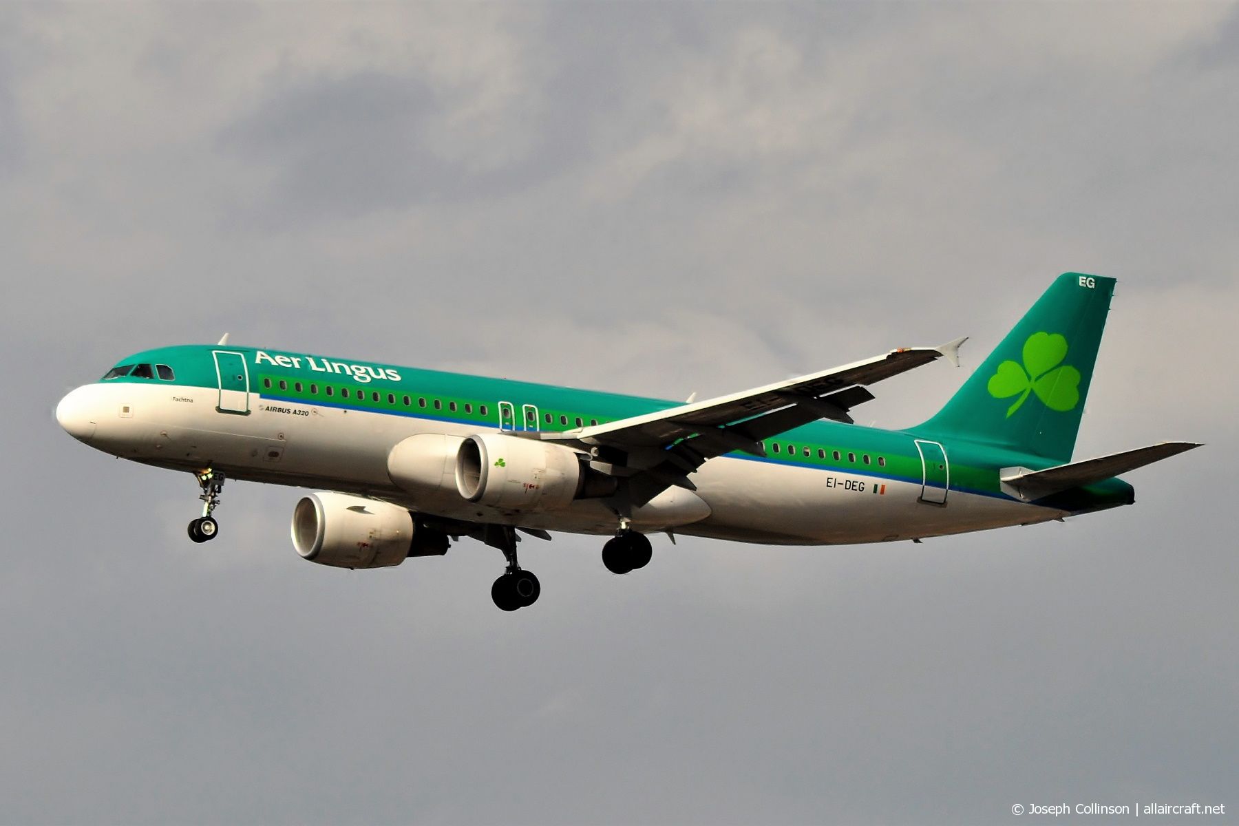 EI-DEG (2272) 2004 Airbus A320-214