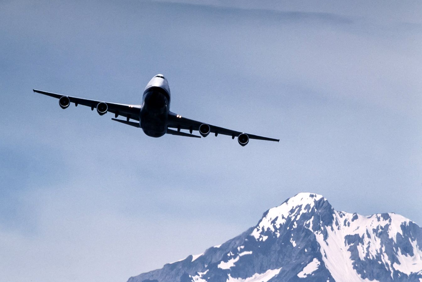HB-IGC · Boeing 747-357 · (SIR / LSGS / LSMS)