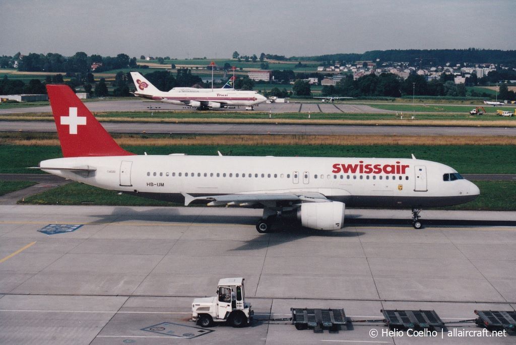 HB-IJM (635) 1996 Airbus A320-214