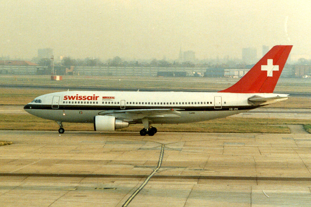HB-IPB · Airbus A310-221 · (LHR / EGLL)