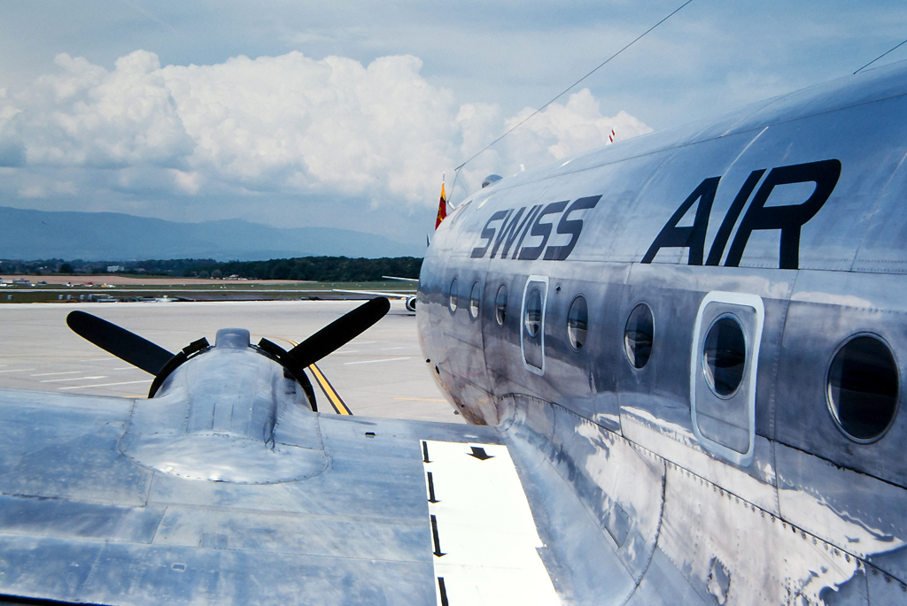 ZU-ILI · Douglas DC-4-1009 · (GVA / LSGG)