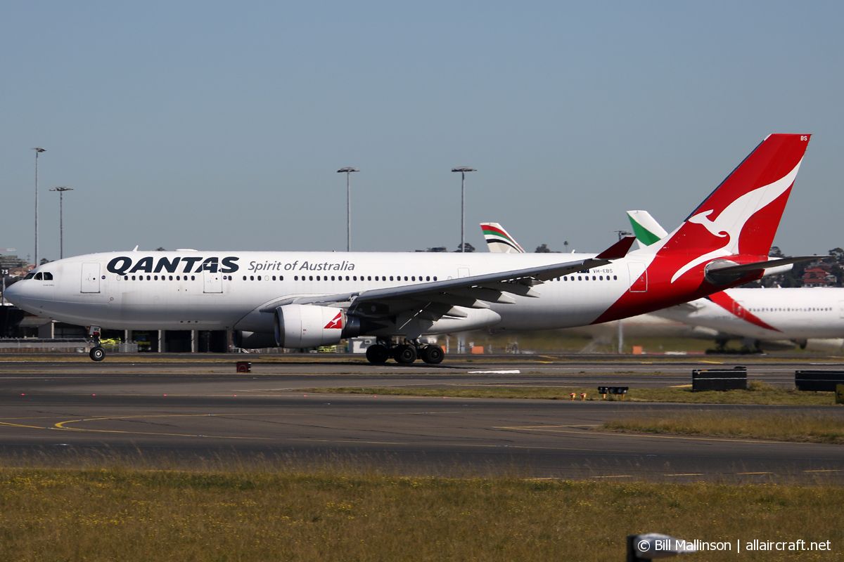 VH-EBS (1258) 2011 Airbus A330-202