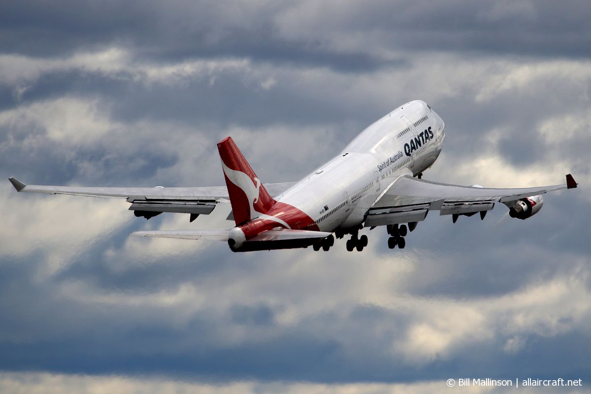 VH-OEG · Boeing 747-438/ER · (SYD / YSSY)
