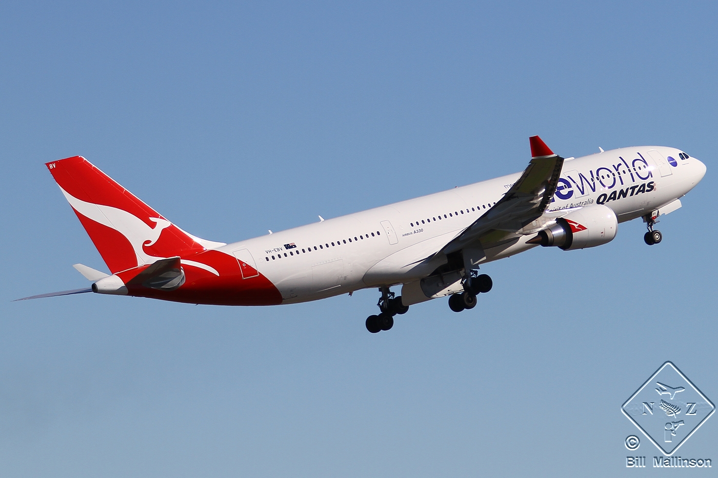 VH-EBV · Airbus A330-203 · (SYD / YSSY)
