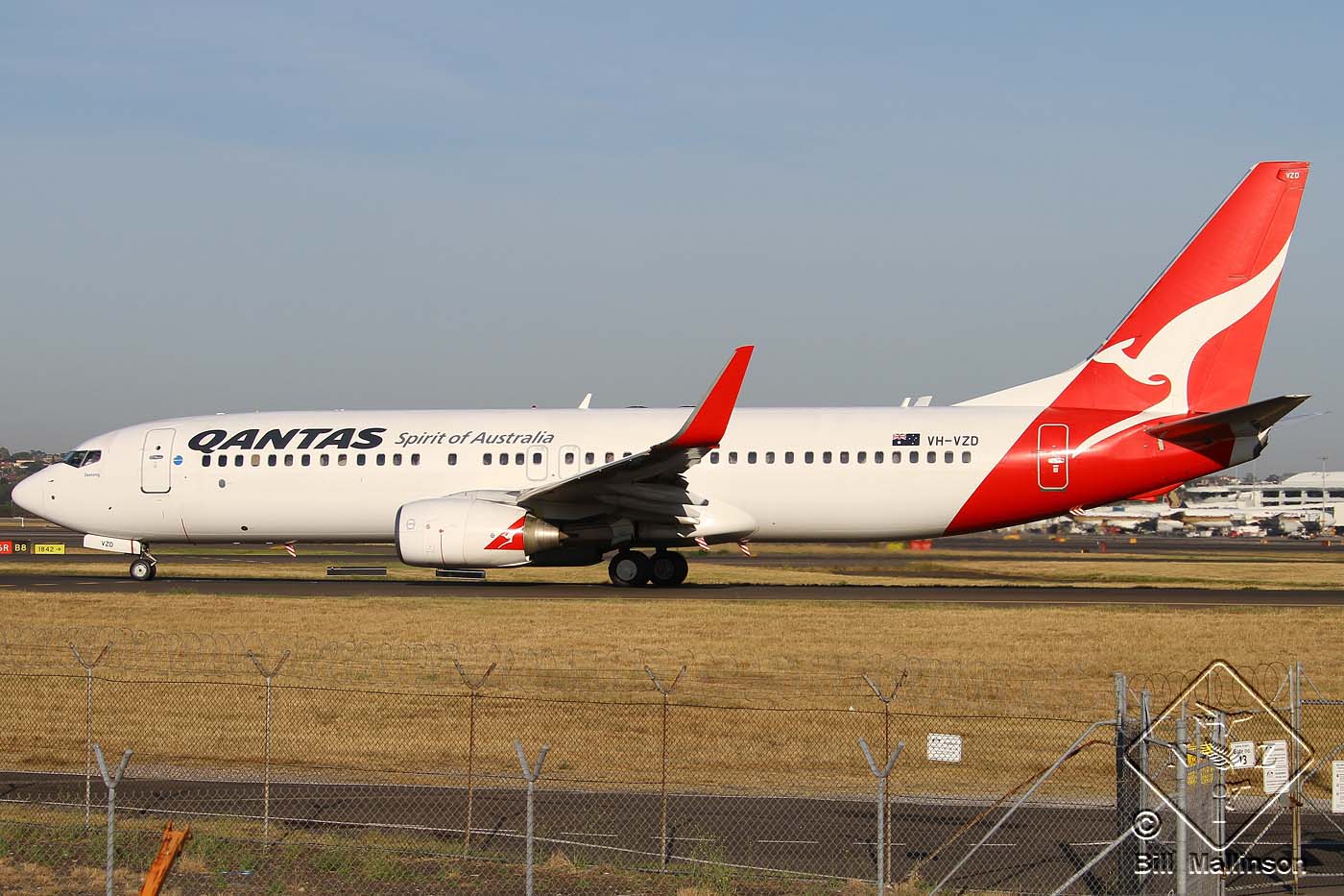 VH-VZD · Boeing 737-838(WL) · (SYD / YSSY)