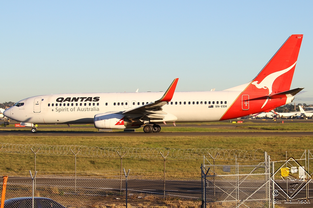 VH-VXH · Boeing 737-838(WL) · (SYD / YSSY)