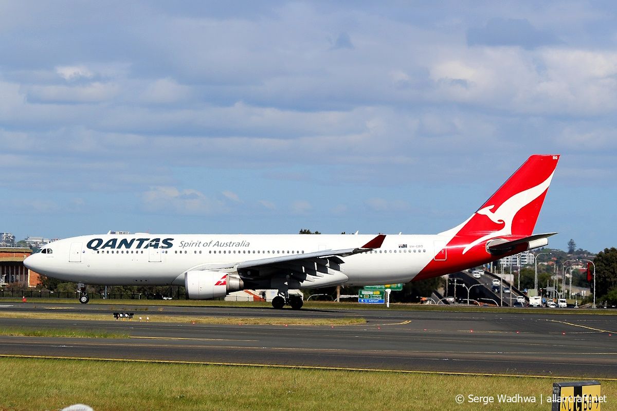 VH-EBQ (1198) 2011 Airbus A330-202