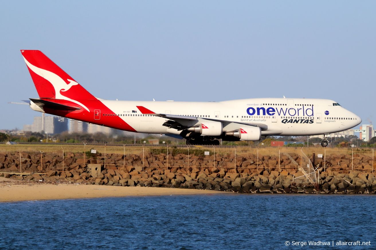 VH-OEF · Boeing 747-438/ER · (SYD / YSSY)