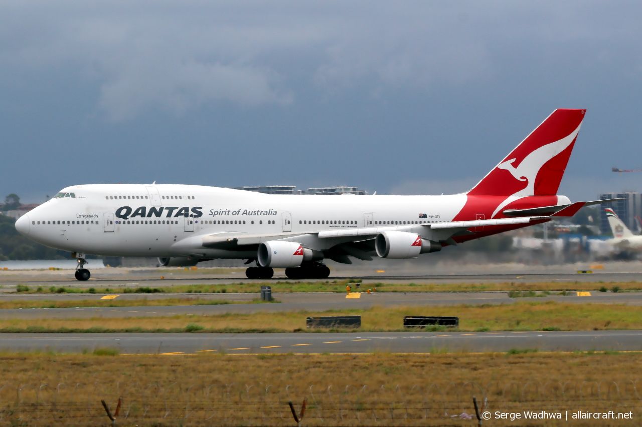 VH-OEI (32913) 2003 Boeing 747-438(ER)