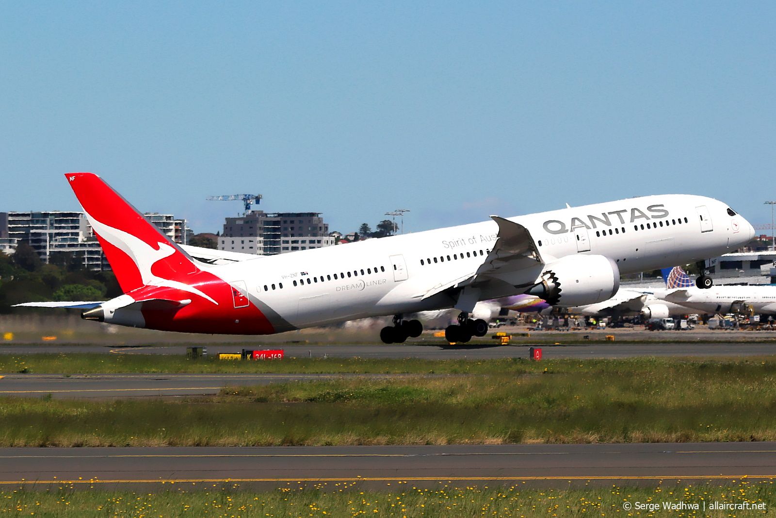 VH-ZNF · Boeing 787-9 Dreamliner · (SYD / YSSY)