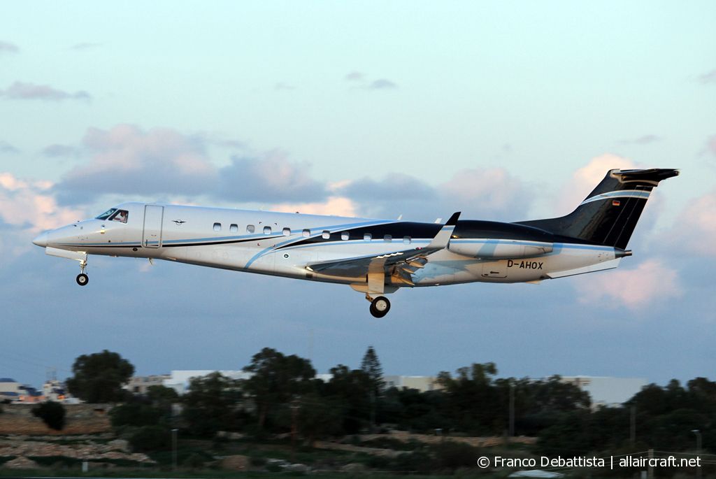 D-AHOX · Embraer ERJ-135BJ Legacy 650 · (MLA / LMML)