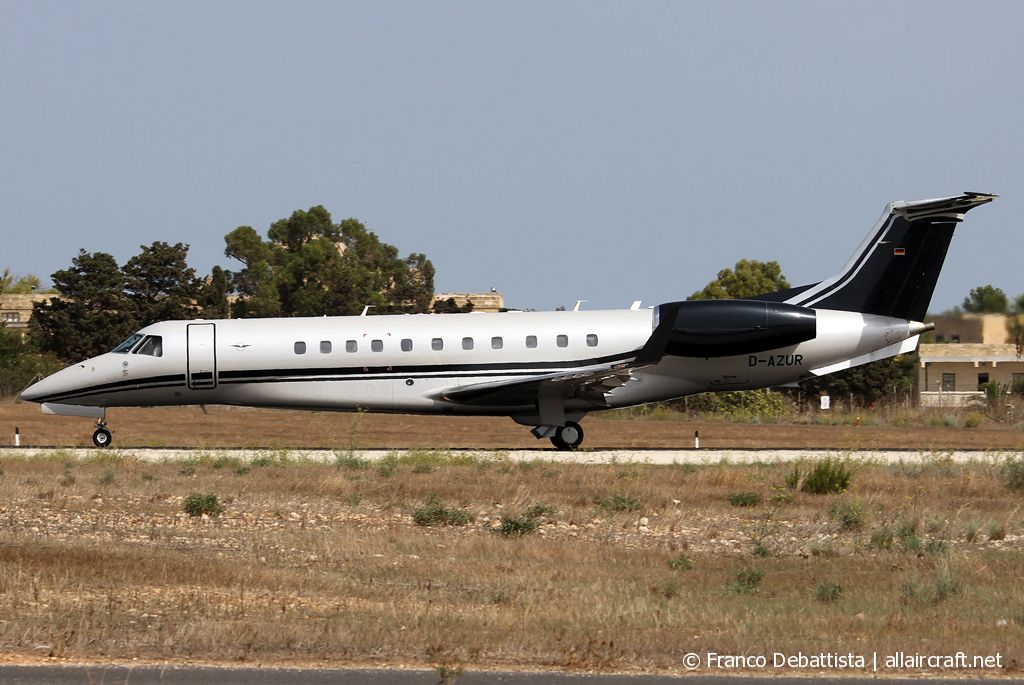 D-AZUR · Embraer ERJ-135BJ Legacy 650 · (MLA / LMML)