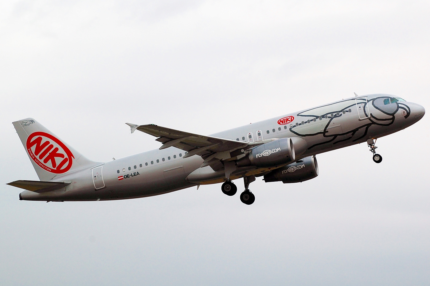 OE-LEA (2529) 2005 Airbus A320-214