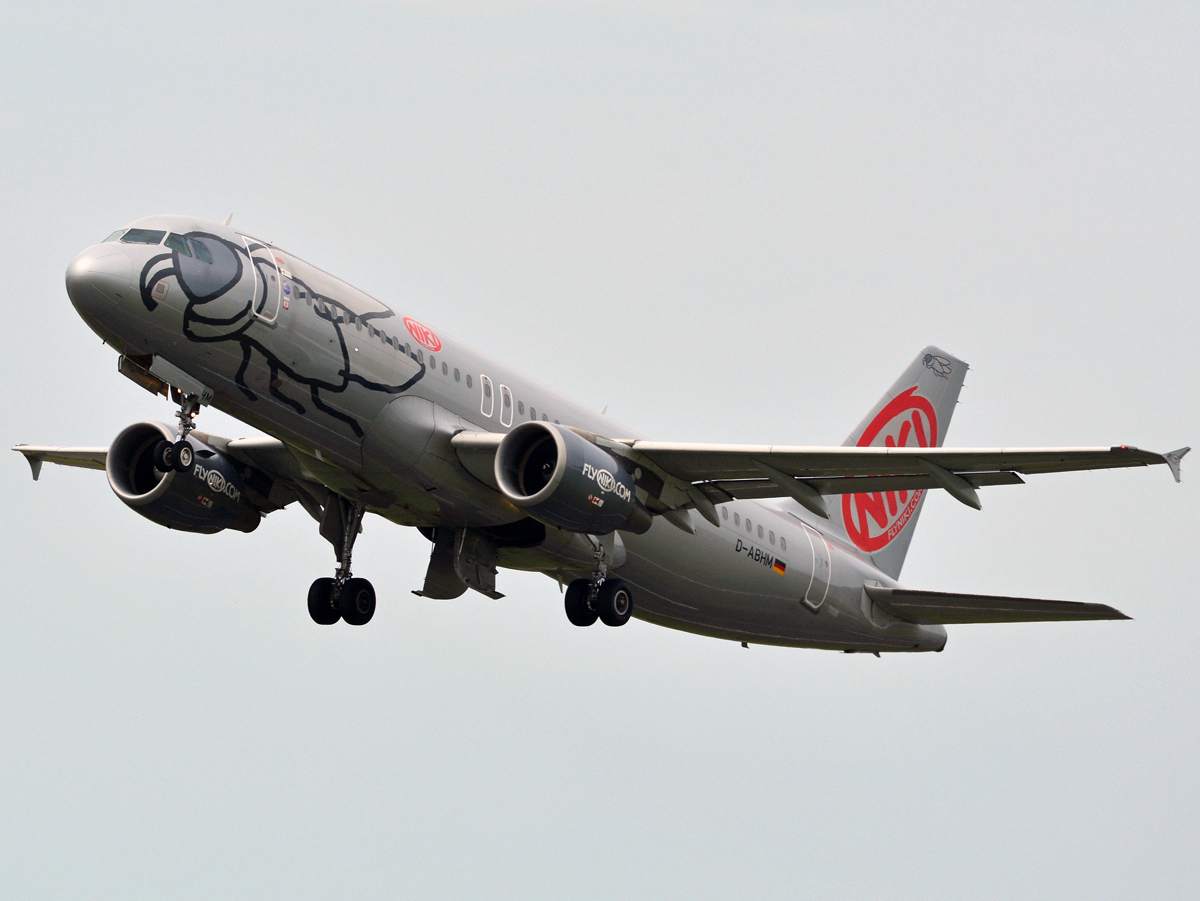 D-ABHM · Airbus A320-214 · (CPH / EKCH)