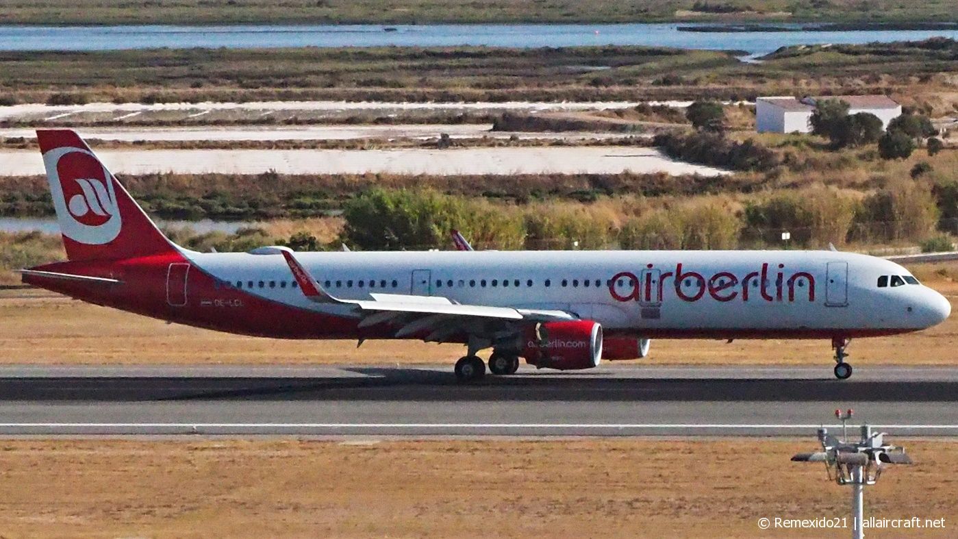 OE-LCL (6168) 2014 Airbus A321-211 WL