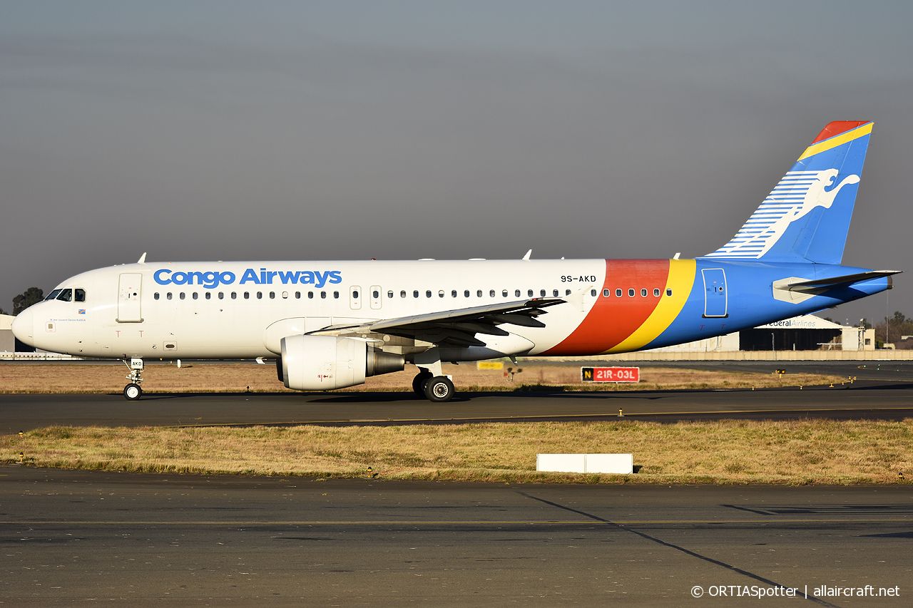 9S-AKD · Airbus A320-216 · (JNB / FAOR)