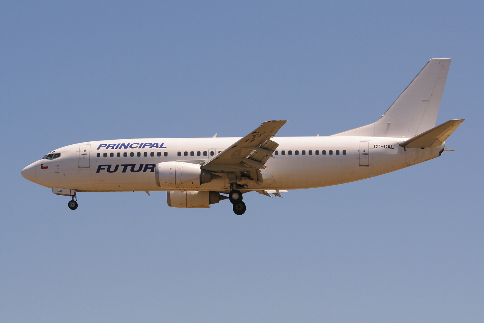 CC-CAL · Boeing 737-33A · (LIS / LPPT)