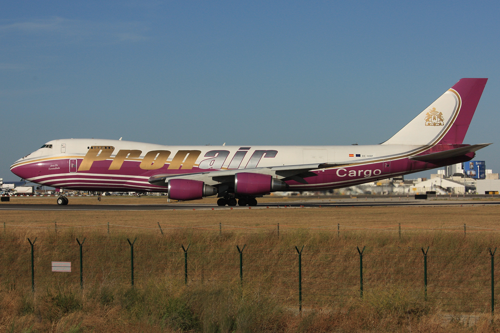 EC-KRP · Boeing 747-245F · (LIS / LPPT)