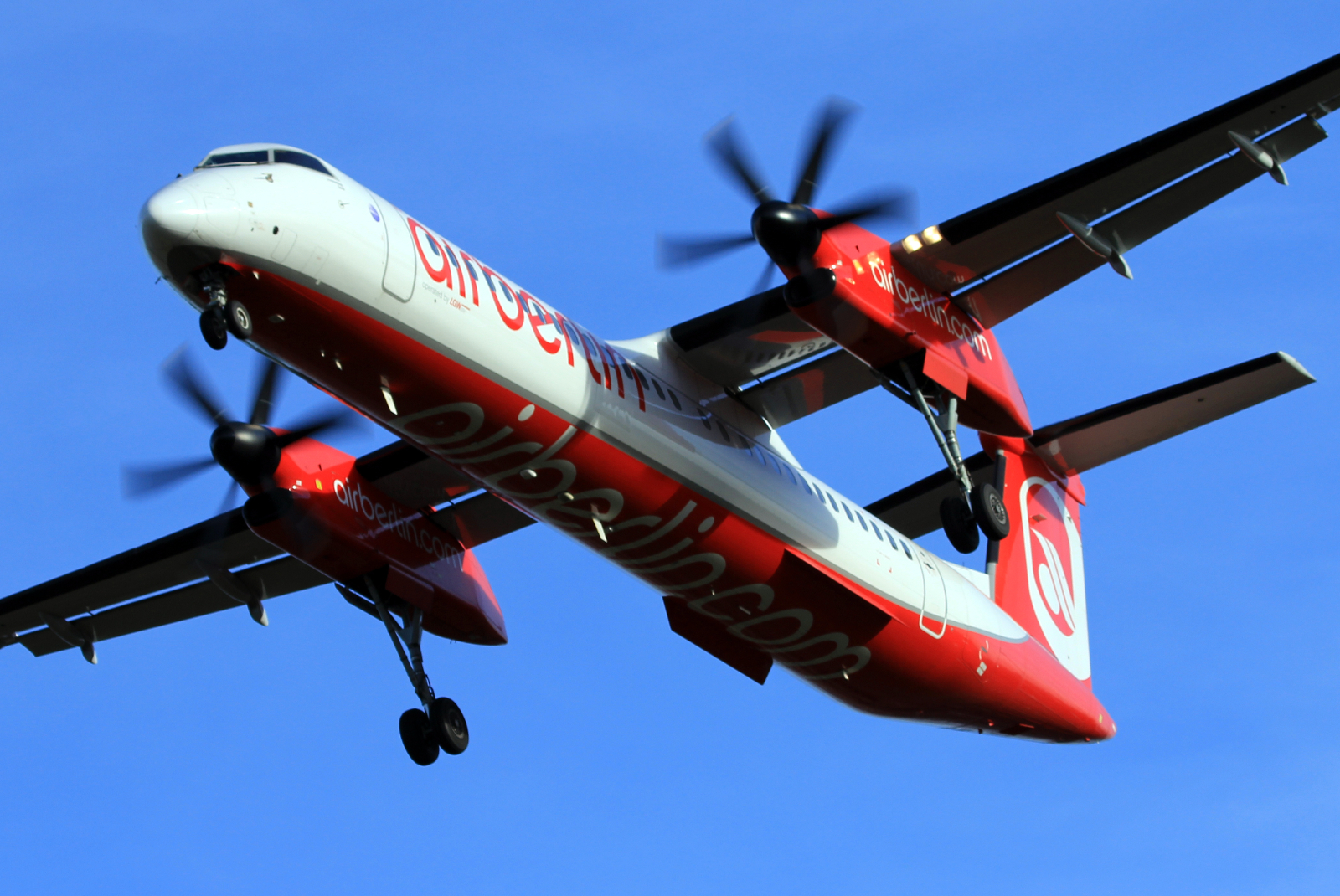 D-ABQI · Bombardier Dash 8-Q402 · (KRK / EPKK)